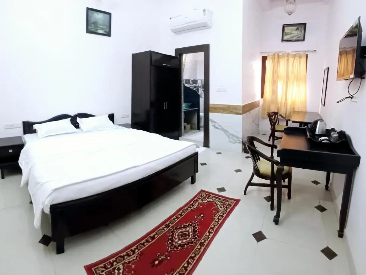 Suryakothi Guest House Udaipur 3*,